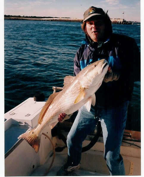 ERIC.FISHING PHOTOS.APRIL2008 065